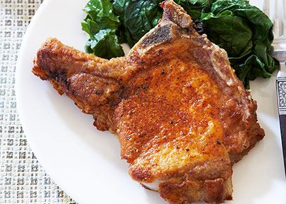 Crispy Pan-Fried Pork Chops