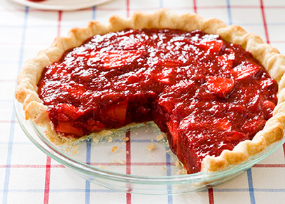 Icebox Strawberry Pie