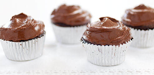 CHOCOLATE CUPCAKES